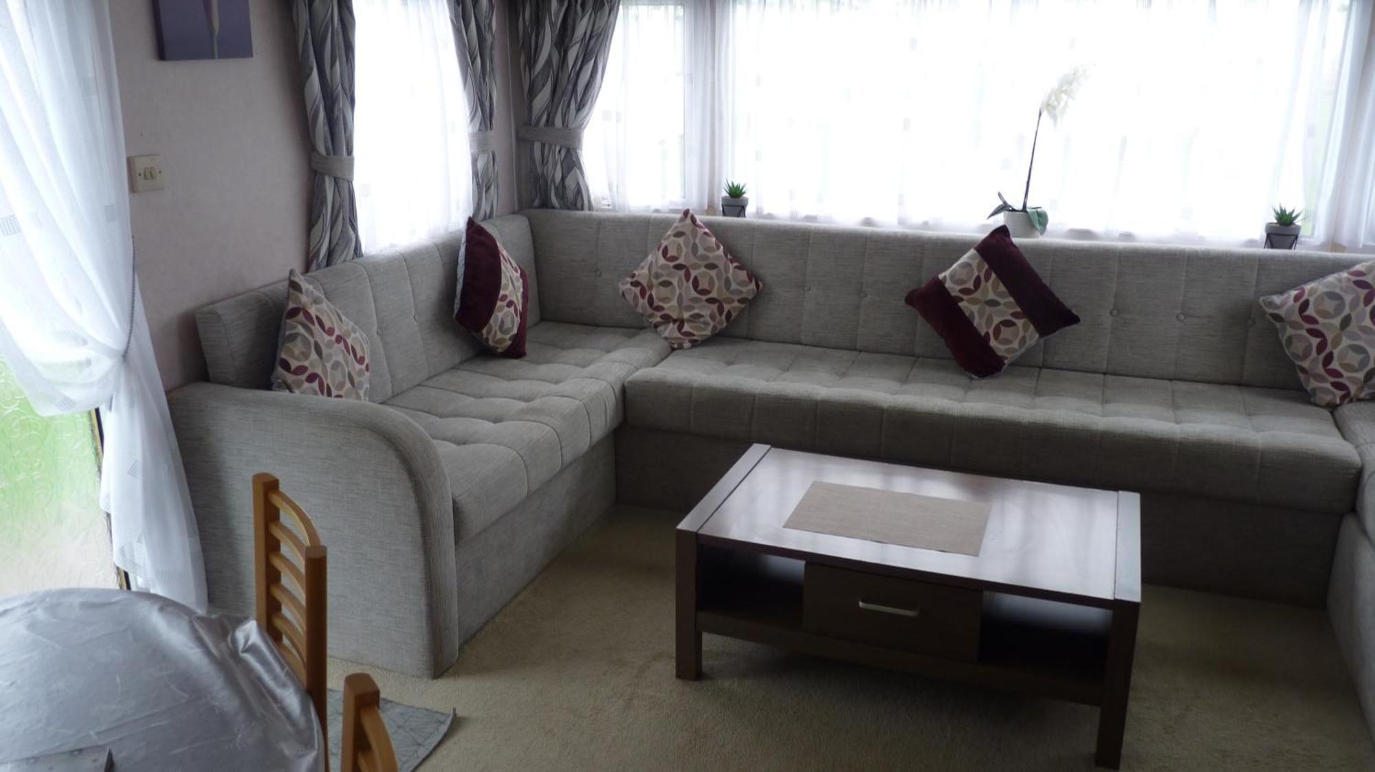 L&G Family Holidays 6 Berth Coral Beach Laura Familys Only And Lead Person Must Be Over 30 Ingoldmells Exterior photo